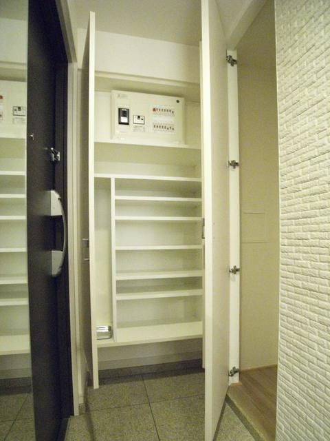 メインステージ九段下の内装