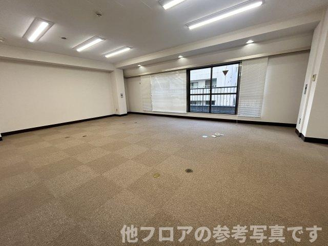 第２須賀ビル　8Fの居間・リビング