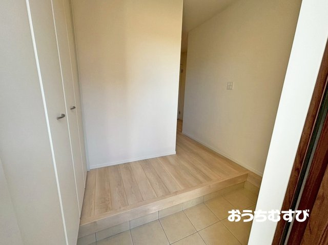 春日井市妙慶町2丁目(全2棟)の玄関