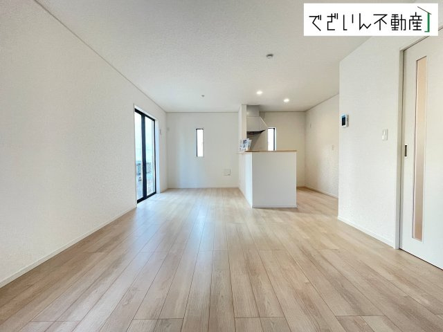 【居間・リビング】 | Cradle garden鴻巣市箕田第9　新築住宅 | ≪1号棟≫
現地(2026年4月撮影)