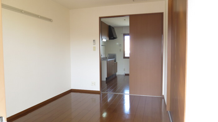 【居間・リビング】