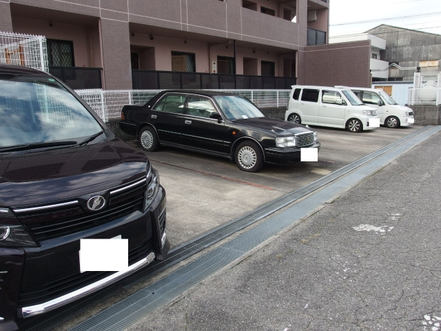 ベルウッド大門Ⅰの駐車場