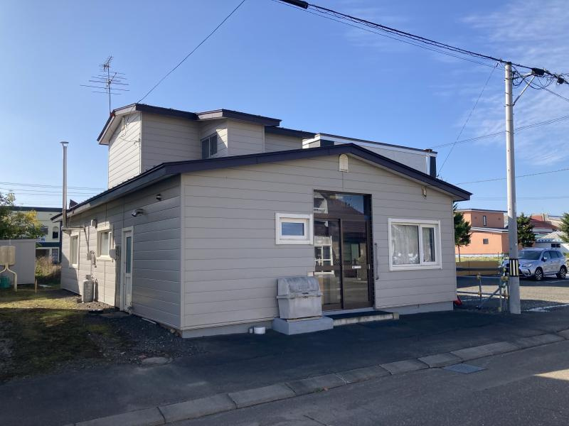 大空町女満別西1条の外観
