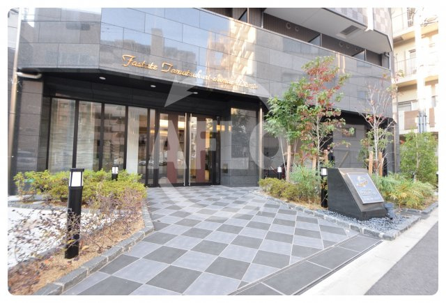 ファステート玉造駅前ダミュウのエントランス|ファステート玉造駅前ダミュウ　エントランス