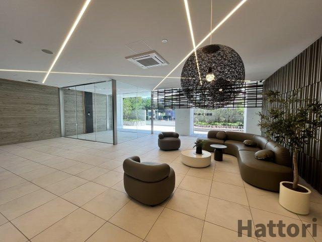 大阪市浪速区浪速東２丁目の賃貸マンションのロビー