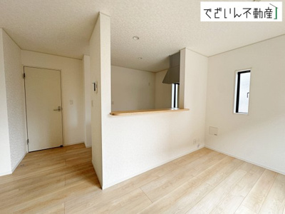 【居間・リビング】 | Cradle garden鴻巣市箕田第9　新築住宅 | ≪2号棟≫
現地(2026年3月撮影)