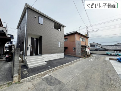 【外観】 | Cradle garden鴻巣市箕田第9　新築住宅 | ≪2号棟≫
現地(2026年3月撮影)