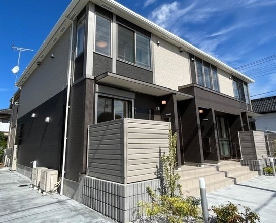 オアシス久米のエントランス