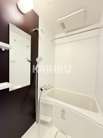 フォーリアライズ大阪ミッテの浴室