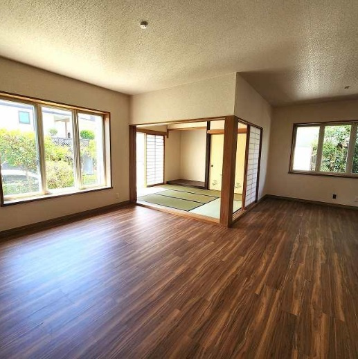 【居間・リビング】 | 佐倉市白銀２丁目　中古戸建て | リビング