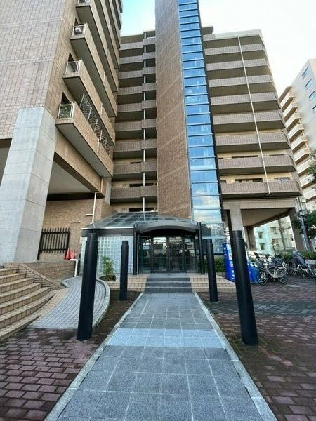 Do鶴見のエントランス