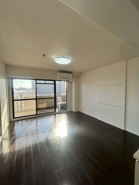 Do鶴見の居間・リビング