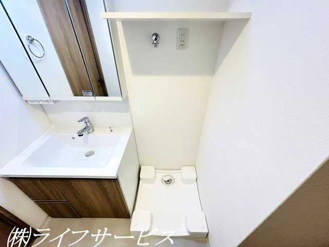 【洗面所】 | ライオンズマンション新大阪第３ | 洗濯パン