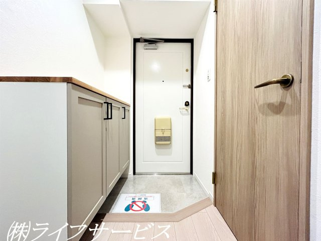 【玄関】 | ライオンズマンション新大阪第３ | 玄関・シューズボックス有