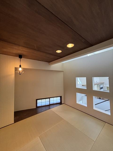 商談中　大室高原中古建て住宅の和室|2階和室