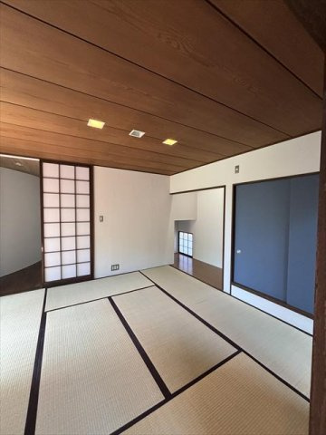 商談中　大室高原中古建て住宅の和室|1階和室