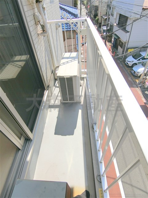 第一デュオレスズエのバルコニー|バルコニー