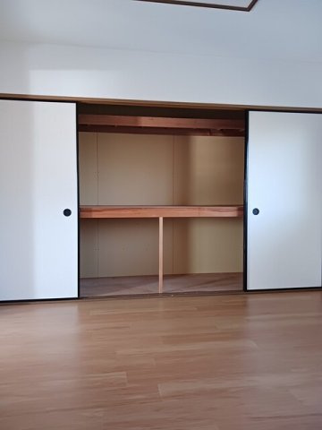 ニューマリッチイシカワ弐号館の収納