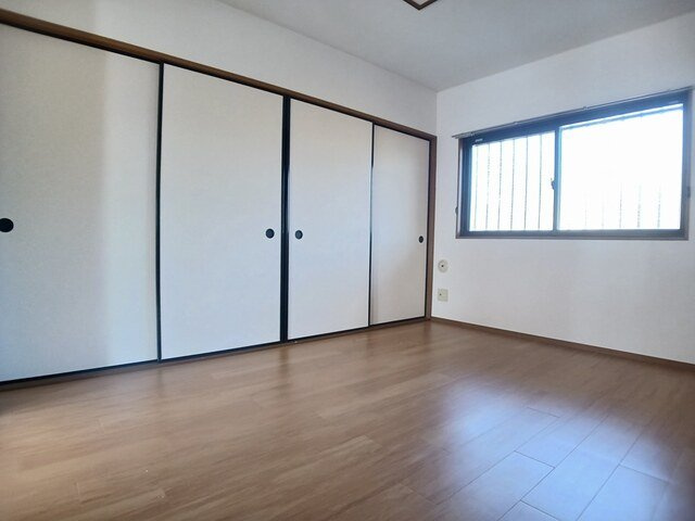 ニューマリッチイシカワ弐号館の内装