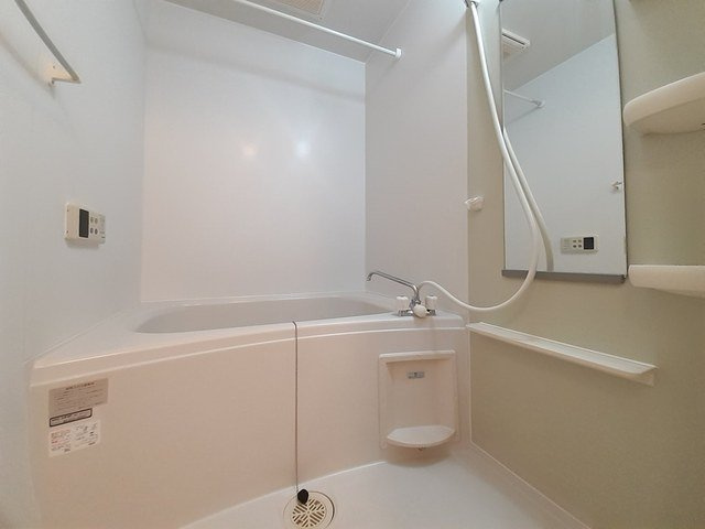 ポラリスＢの浴室