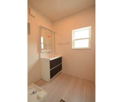 【洗面所】 | 岩蓮華