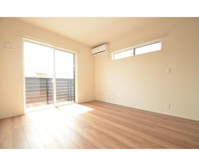 【内装】 | 岩蓮華