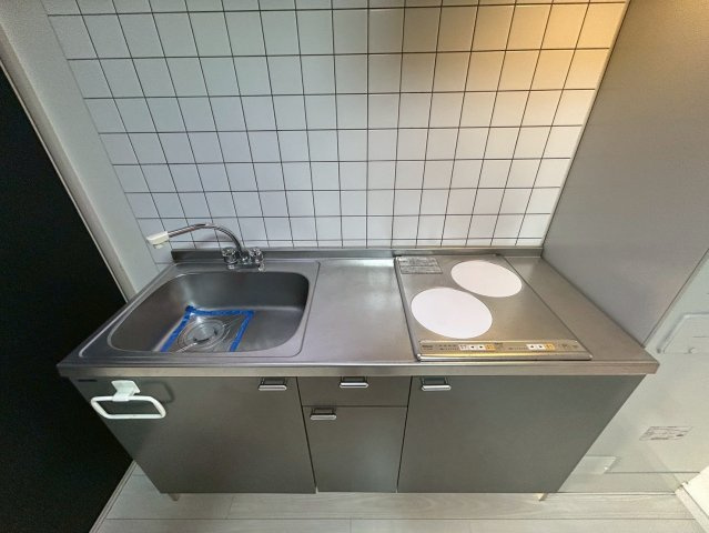 アーバンヴィラ松神子のキッチン