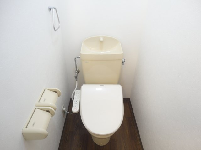 エトワール若草　　刈谷市近郊の賃貸はクラスホームのトイレ|シャワー付トイレ