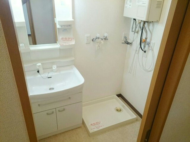 ポルト・ボヌールの洗面所|スペースが確保できる洗面所です