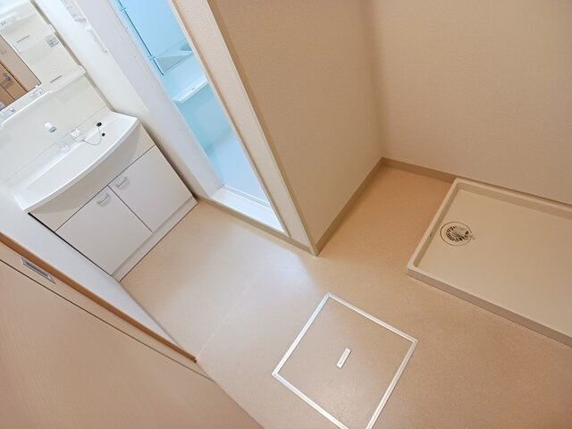 リヴィエールⅡの洗面所|コンパクトで使いやすい洗面所