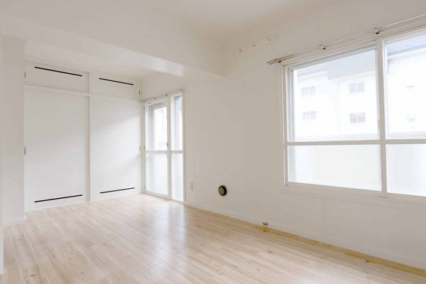 ビレッジハウス春光1号棟の居間・リビング|ビレッジハウスの同一物件・同一タイプの間取りの写真です