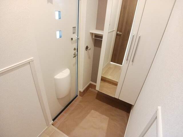 チップの玄関|シンプルで使いやすい玄関です