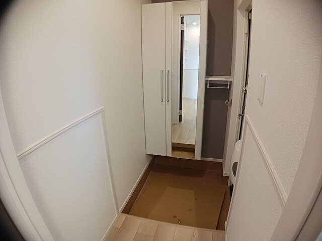 アスカⅠの玄関|明るい玄関です