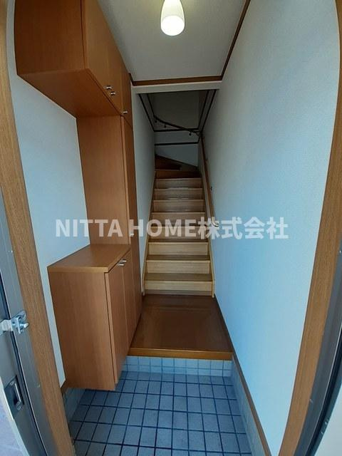 アタゴ・パインヒルズの玄関|十分なスペースの玄関です★