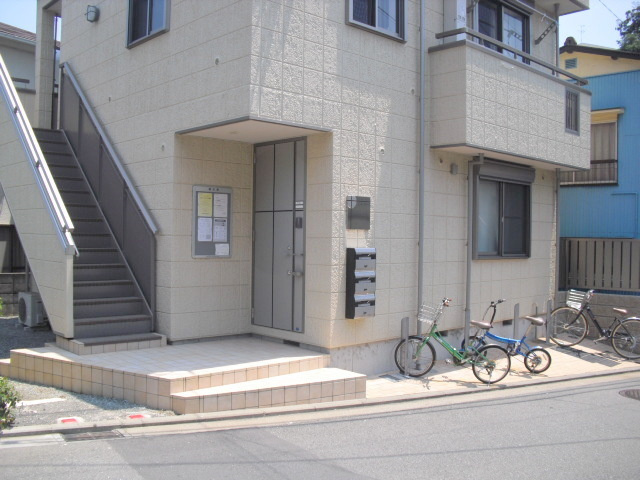 エール　コリーヌのエントランス|マンションエントランス部分