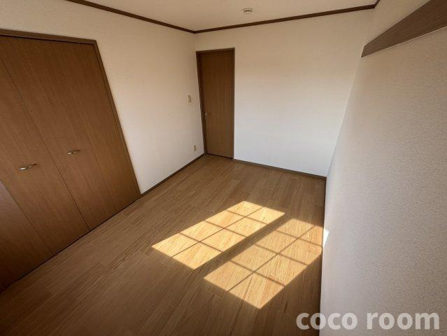 ラ・プレーヌの洋室