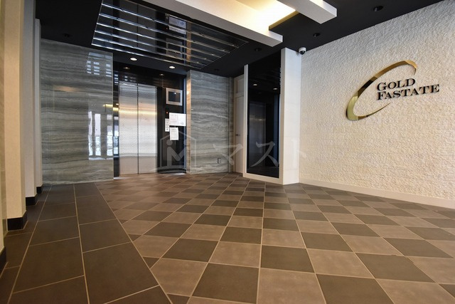 ファステート玉造駅前ダミュウのロビー