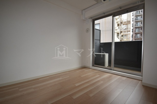 ファステート玉造駅前ダミュウの居間・リビング