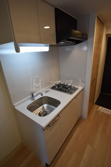 ファステート玉造駅前ダミュウのキッチン