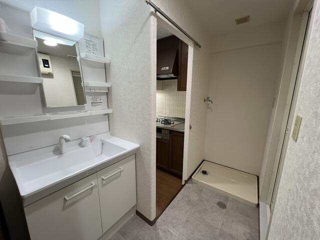 【独立洗面台】