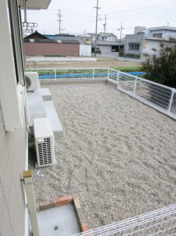 アイリン　タウン　Ｂ　　 刈谷市近郊の賃貸はクラスホームの庭|お庭が付いています