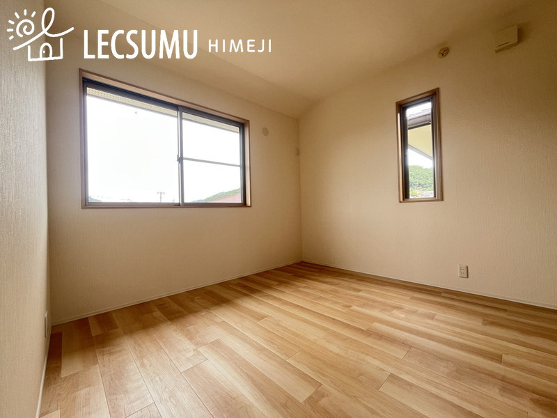 姫路市青山５丁目／中古戸建の寝室