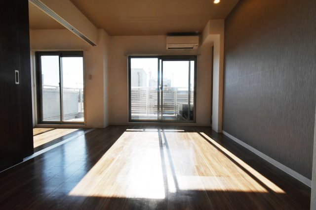 エメラルドオーシャン西宮の居間・リビング|別部屋　イメージ