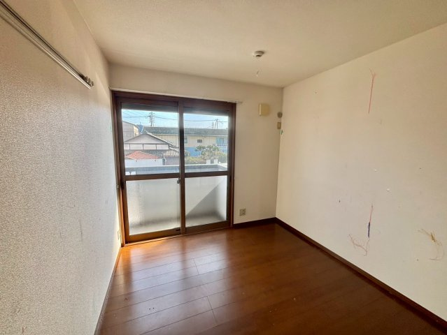 プログレスコートの洋室