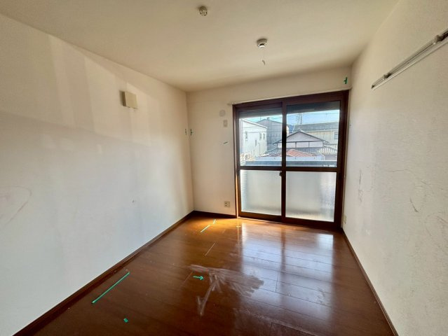 プログレスコートの洋室