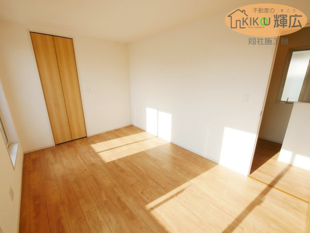 【洋室】 | 高砂市高砂町東宮町（全2棟）1号棟 | 同社施工例です。