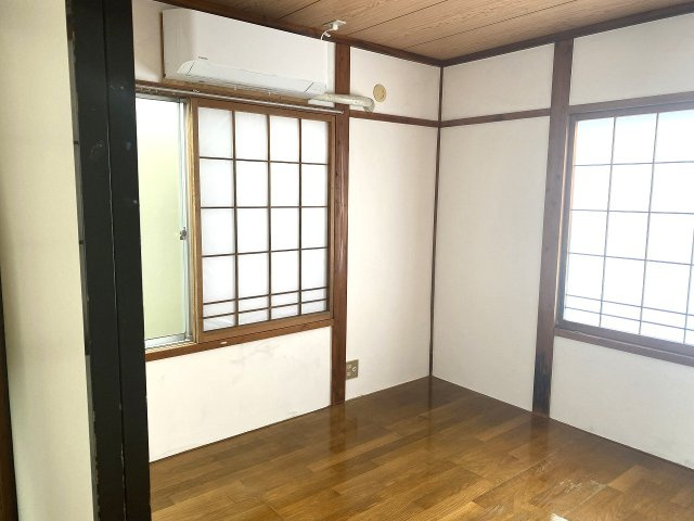 遠野市穀町の一戸建ての和室