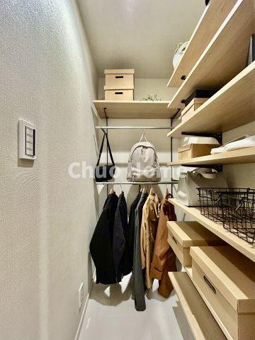 プラウドタワー東雲キャナルコートの収納|ウォークインクローゼット