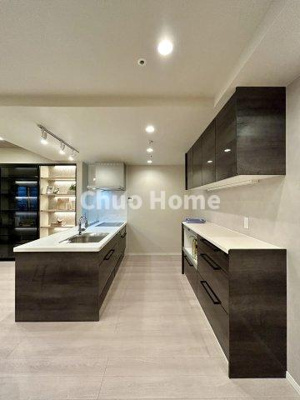 【キッチン】 | プラウドタワー東雲キャナルコート | ワイドで収納豊富なシステムキッチン