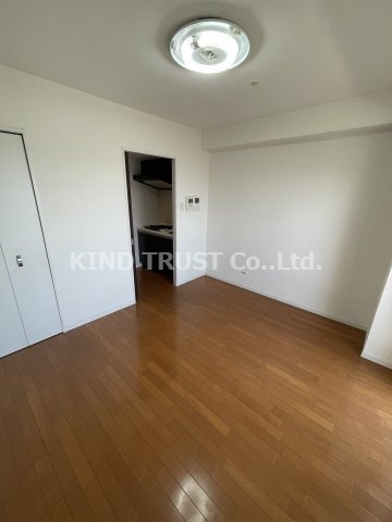 エイペックス北梅田の居間・リビング